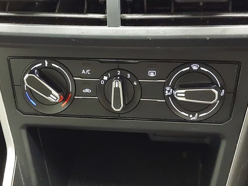 Used Volkswagen Polo 2023 for sale - 77338280: Photo 14