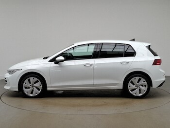 Used Volkswagen Golf 2024 for sale - 76475543: Photo