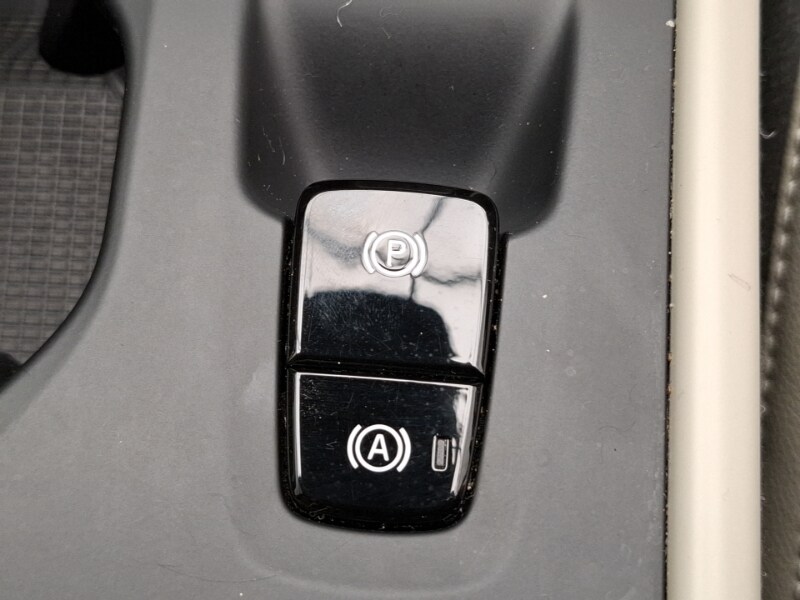 Used Volvo XC40 2018 for sale - 77062446: Photo 15