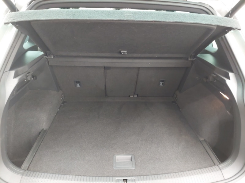 Used Volkswagen Tiguan 2019 for sale - 77173761: Photo 8