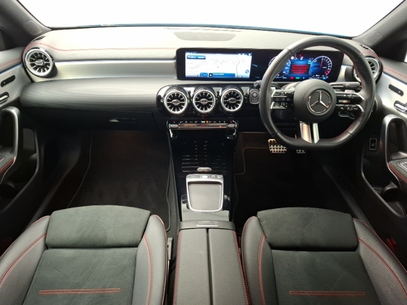 Used Mercedes-Benz CLA 2024 for sale - 76749140: Photo 2