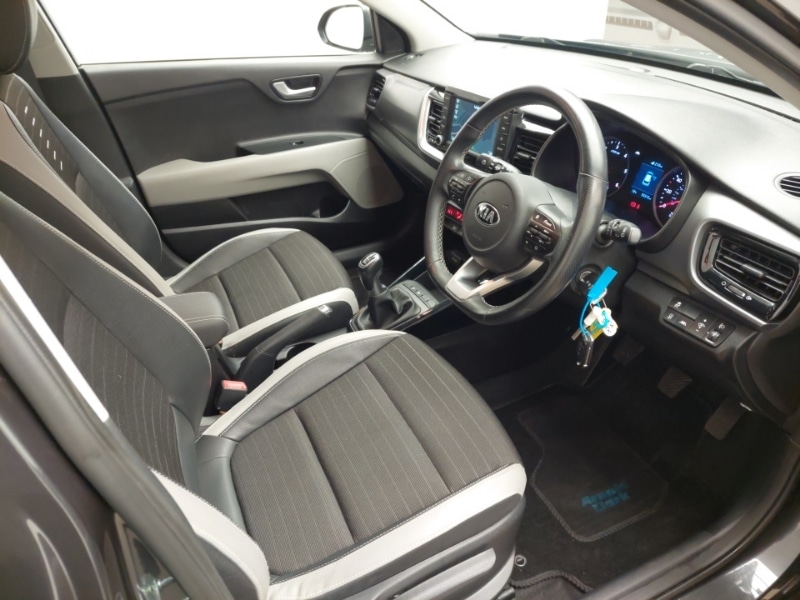 Used Kia Stonic 2019 for sale - 76795281: Photo 13