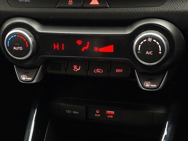 Used Kia Stonic 2019 for sale - 76795281: Photo 15