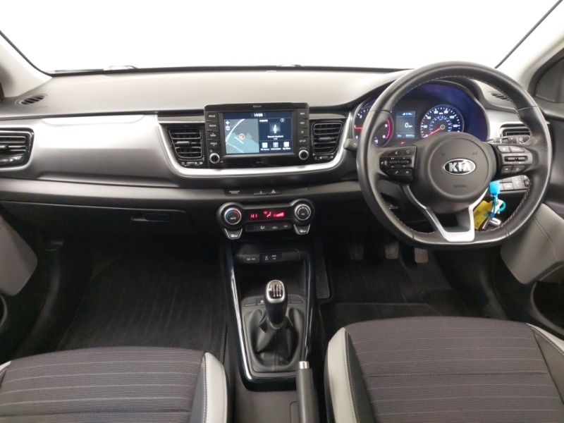 Used Kia Stonic 2019 for sale - 76795281: Photo 2