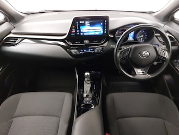 Used Toyota C-HR 2019 for sale - 78580411: Photo