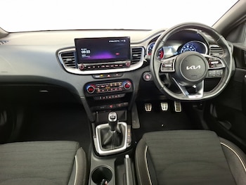 Used Kia Ceed 2023 for sale - 78040663: Photo