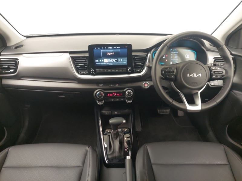 Used Kia Stonic 2025 for sale - 76515252: Photo 2