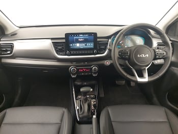 Used Kia Stonic 2025 for sale - 76515252: Photo