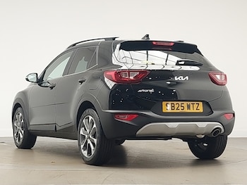 Used Kia Stonic 2025 for sale - 76515252: Photo