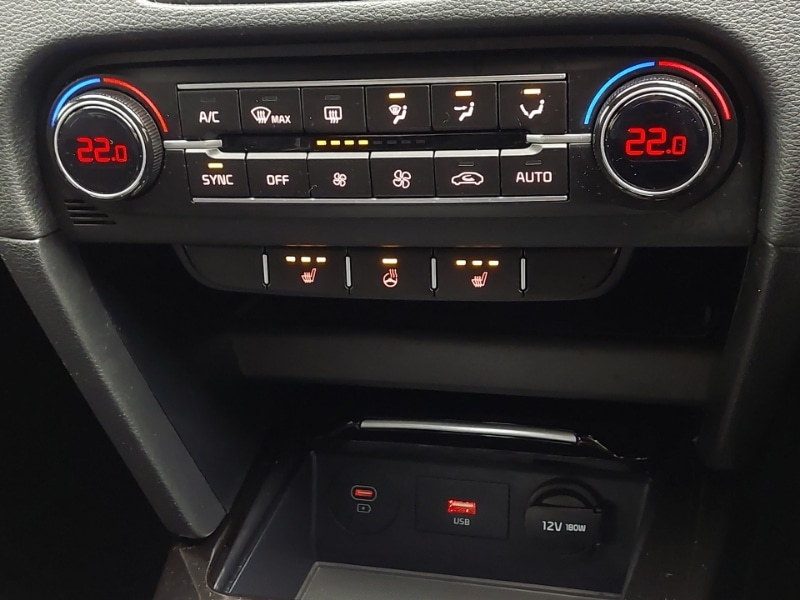 Used Kia XCeed 2023 for sale - 76331767: Photo 15