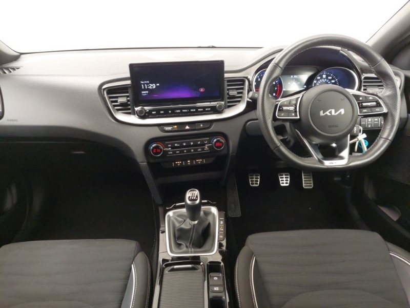 Used Kia XCeed 2023 for sale - 76331767: Photo 2