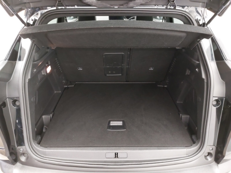 Used Peugeot 3008 2021 for sale - 76571576: Photo 8