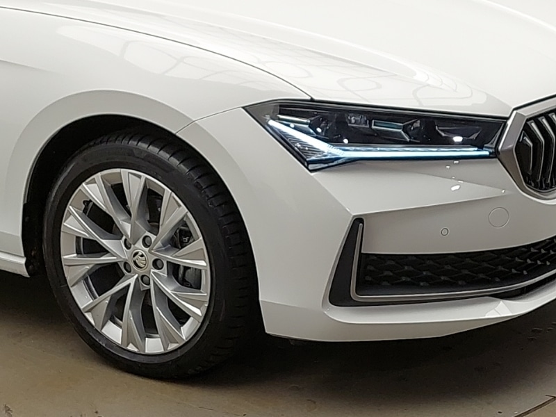 Used Skoda Superb 2024 for sale - 77272789: Photo 9