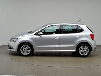 Used Volkswagen Polo 2017 for sale - 79356599: Photo
