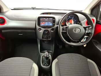 Used Toyota AYGO 2018 for sale - 79642245: Photo