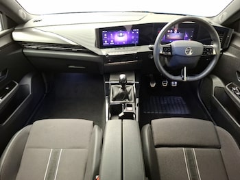 Used Vauxhall Astra 2023 for sale - 75491836: Photo