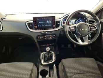 Used Kia XCeed 2023 for sale - 79638675: Photo