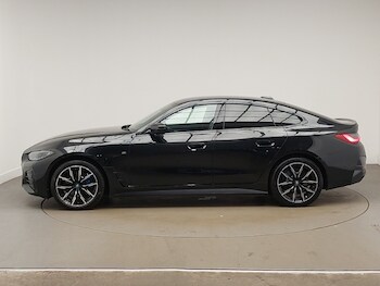Used BMW i4 2022 for sale - 77644413: Photo