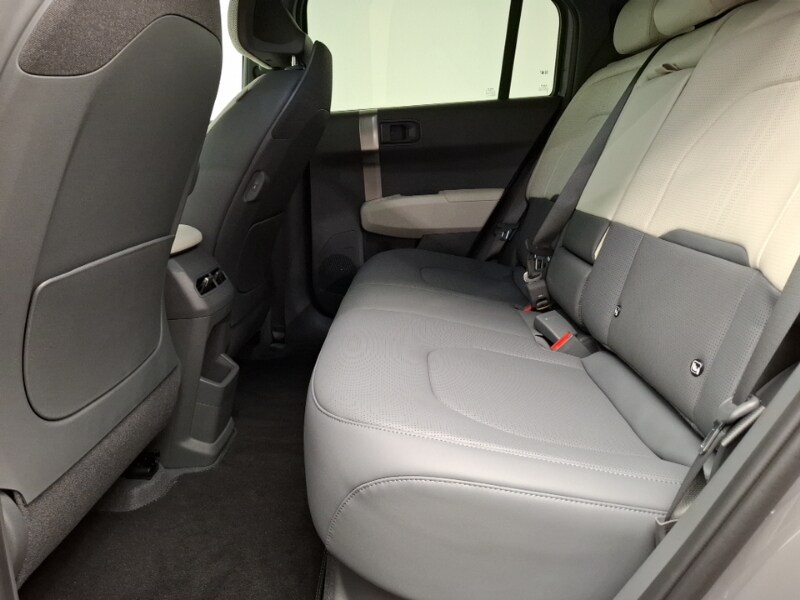 Used Kia EV3 2025 for sale - 77652053: Photo 6