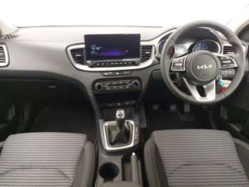 Used Kia Ceed 2025 for sale - 75184546: Photo