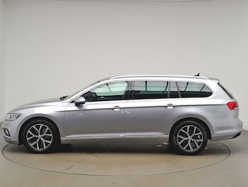 Used Volkswagen Passat 2020 for sale - 79180305: Photo