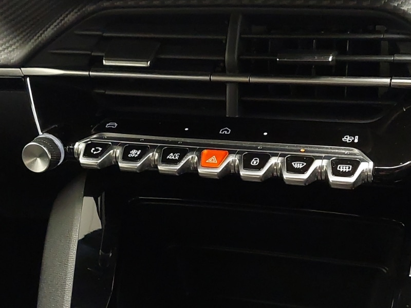 Used Peugeot 2008 2023 for sale - 76383940: Photo 15