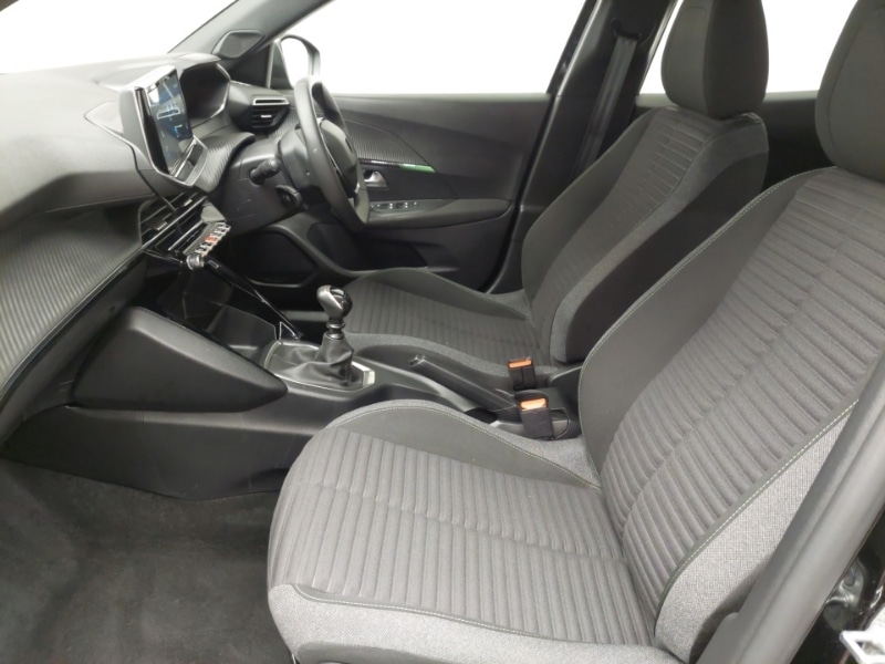 Used Peugeot 2008 2023 for sale - 76383940: Photo 5