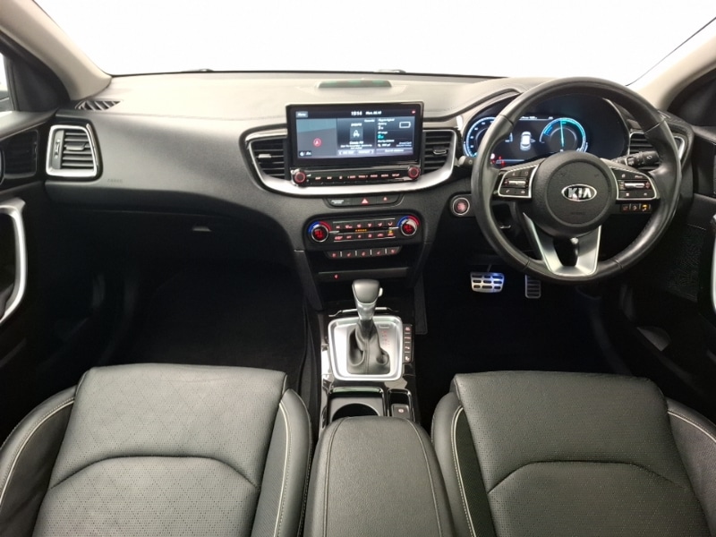 Used Kia XCeed 2021 for sale - 76188090: Photo 2