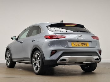 Used Kia XCeed 2021 for sale - 76188090: Photo 3