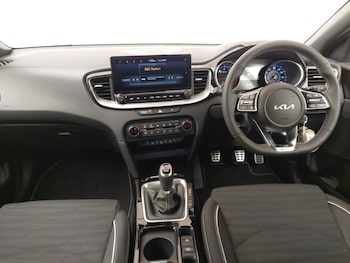 Used Kia Ceed 2025 for sale - 75184470: Photo