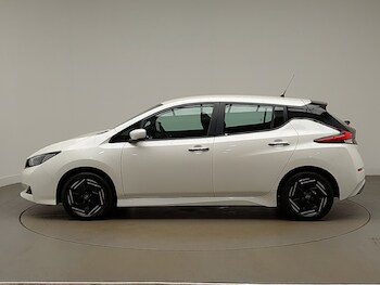 Used Nissan Leaf 2022 for sale - 76983196: Photo