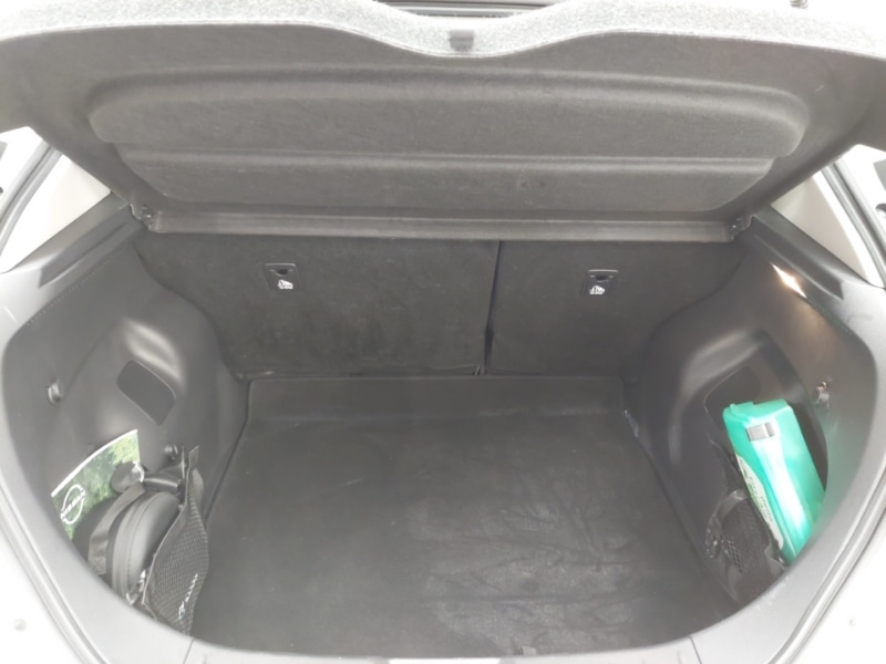 Used Nissan Leaf 2022 for sale - 76983196: Photo 8