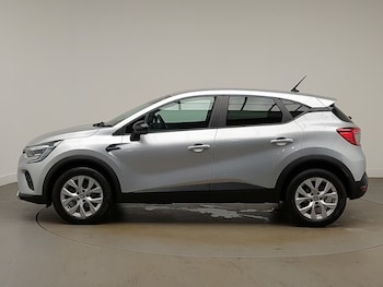 Used Renault Captur 2022 for sale - 76135233: Photo 4