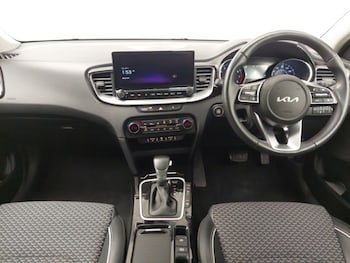 Used Kia Ceed 2024 for sale - 76613733: Photo