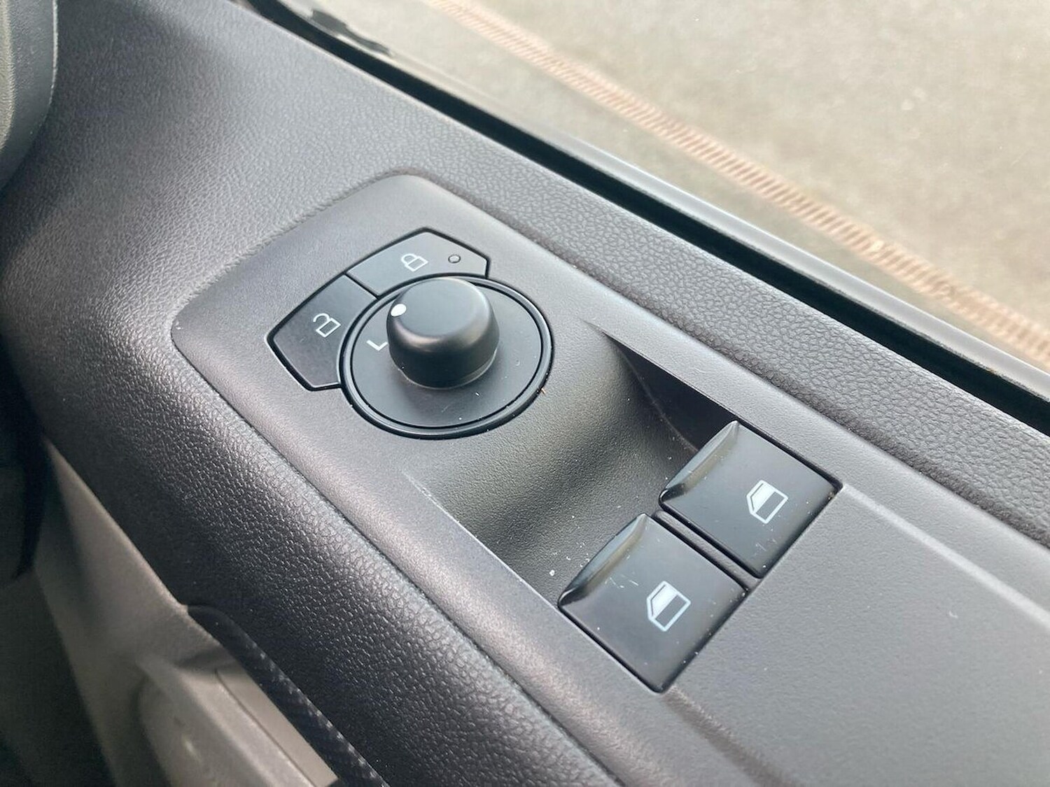 Used Ford Transit Custom 2024 for sale - 76682556: Photo 21