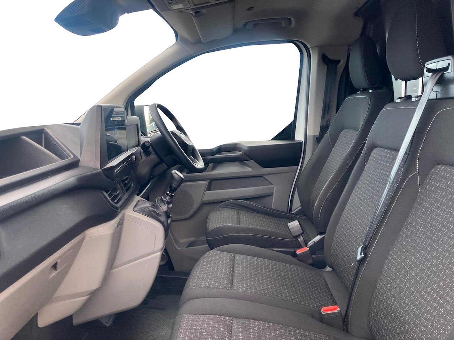 Used Ford Transit Custom 2024 for sale - 76682556: Photo 8