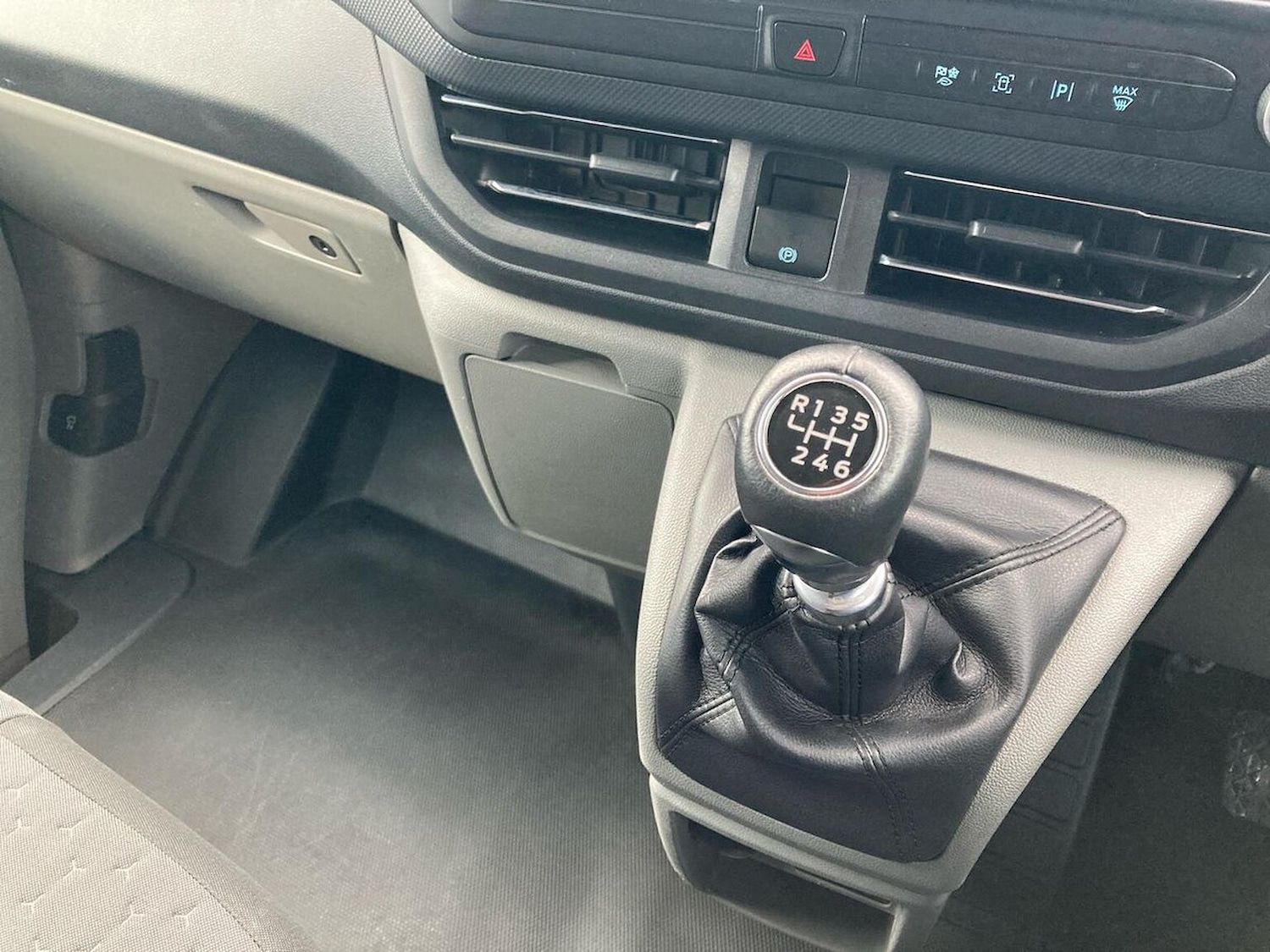 Used Ford Transit Custom 2024 for sale - 77073247: Photo 14