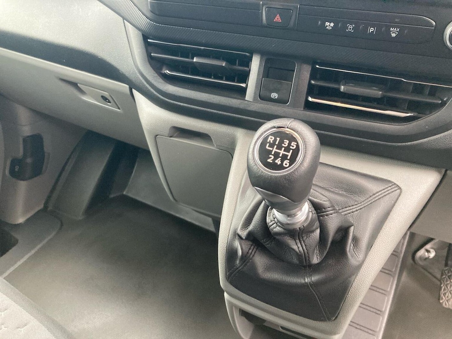 Used Ford Transit Custom 2024 for sale - 76720323: Photo 14