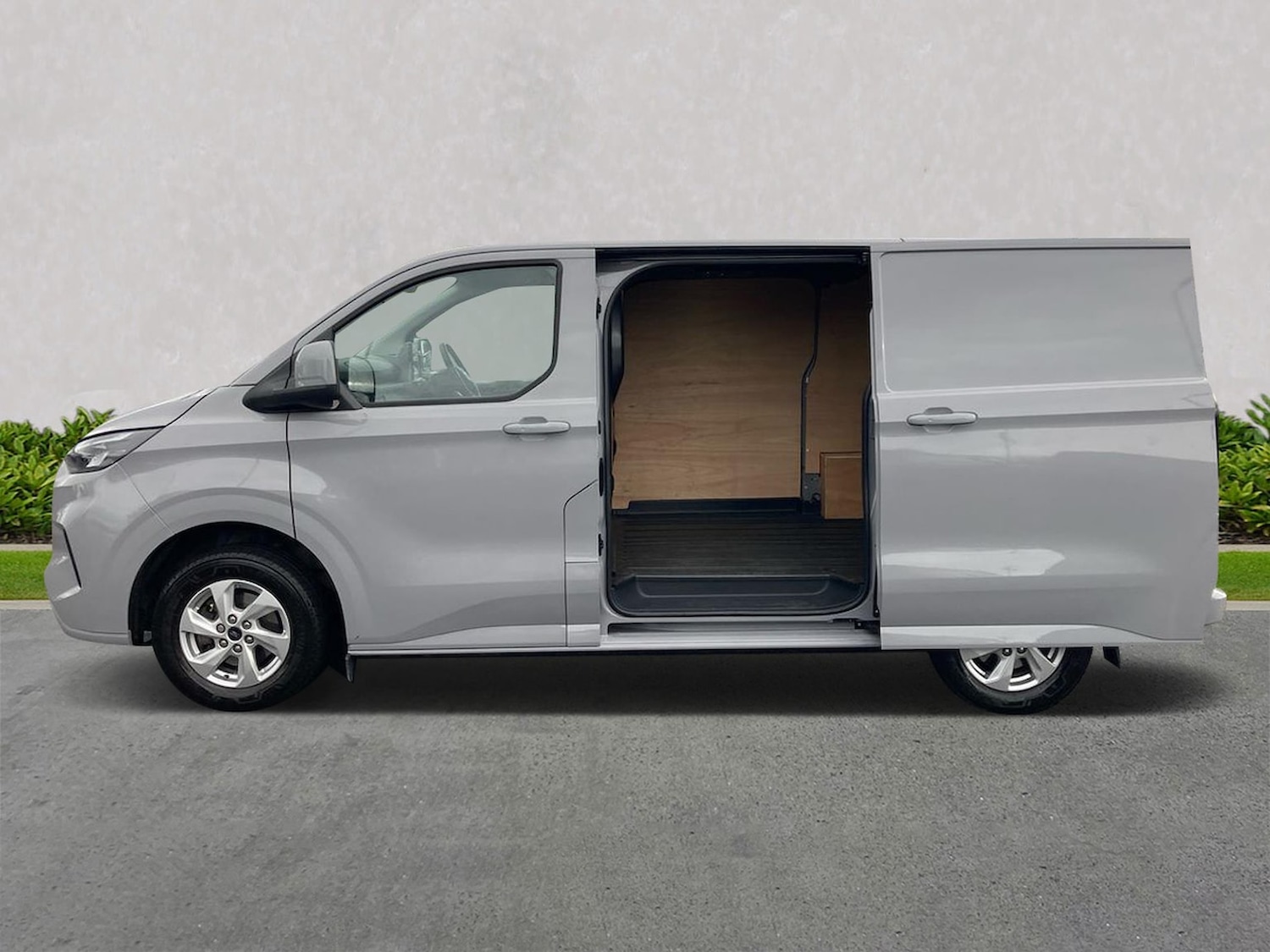 Used Ford Transit Custom 2024 for sale - 76720323: Photo 3