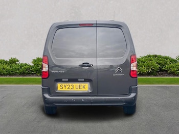 Used Citroen Berlingo 2023 for sale - 79410454: Photo