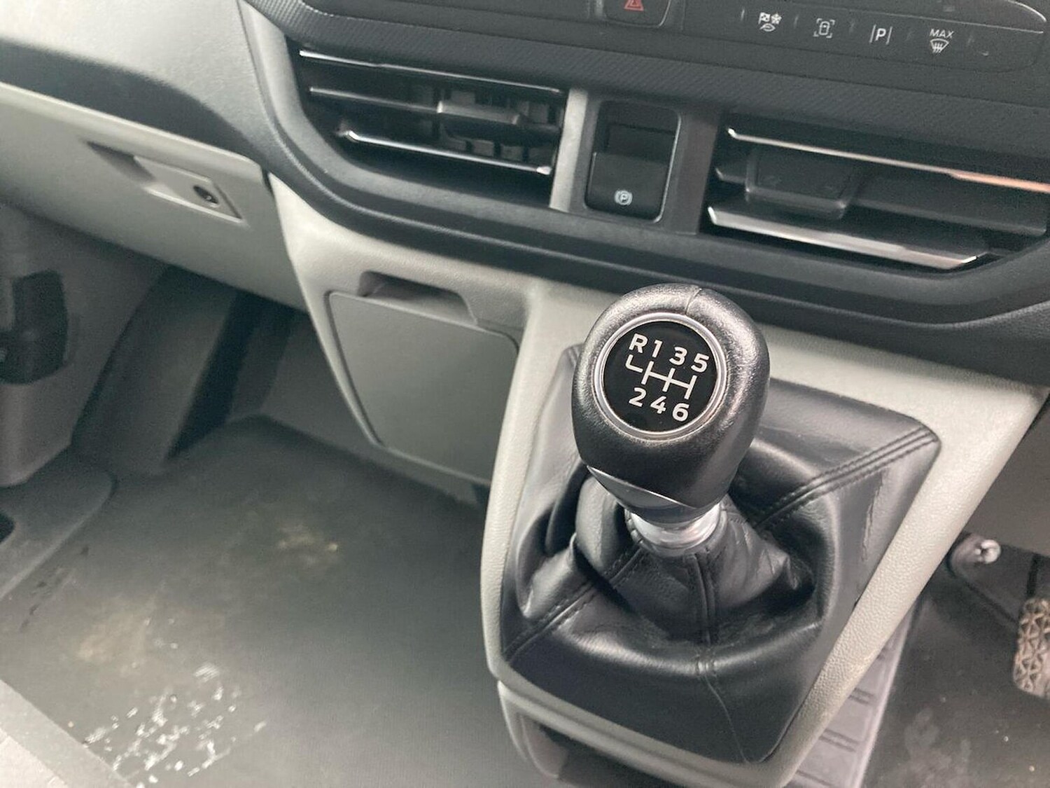 Used Ford Transit Custom 2024 for sale - 76164987: Photo 14