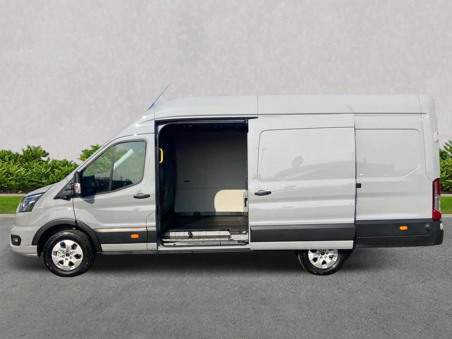 Used Ford Transit 2025 for sale - 78194560: Photo 5