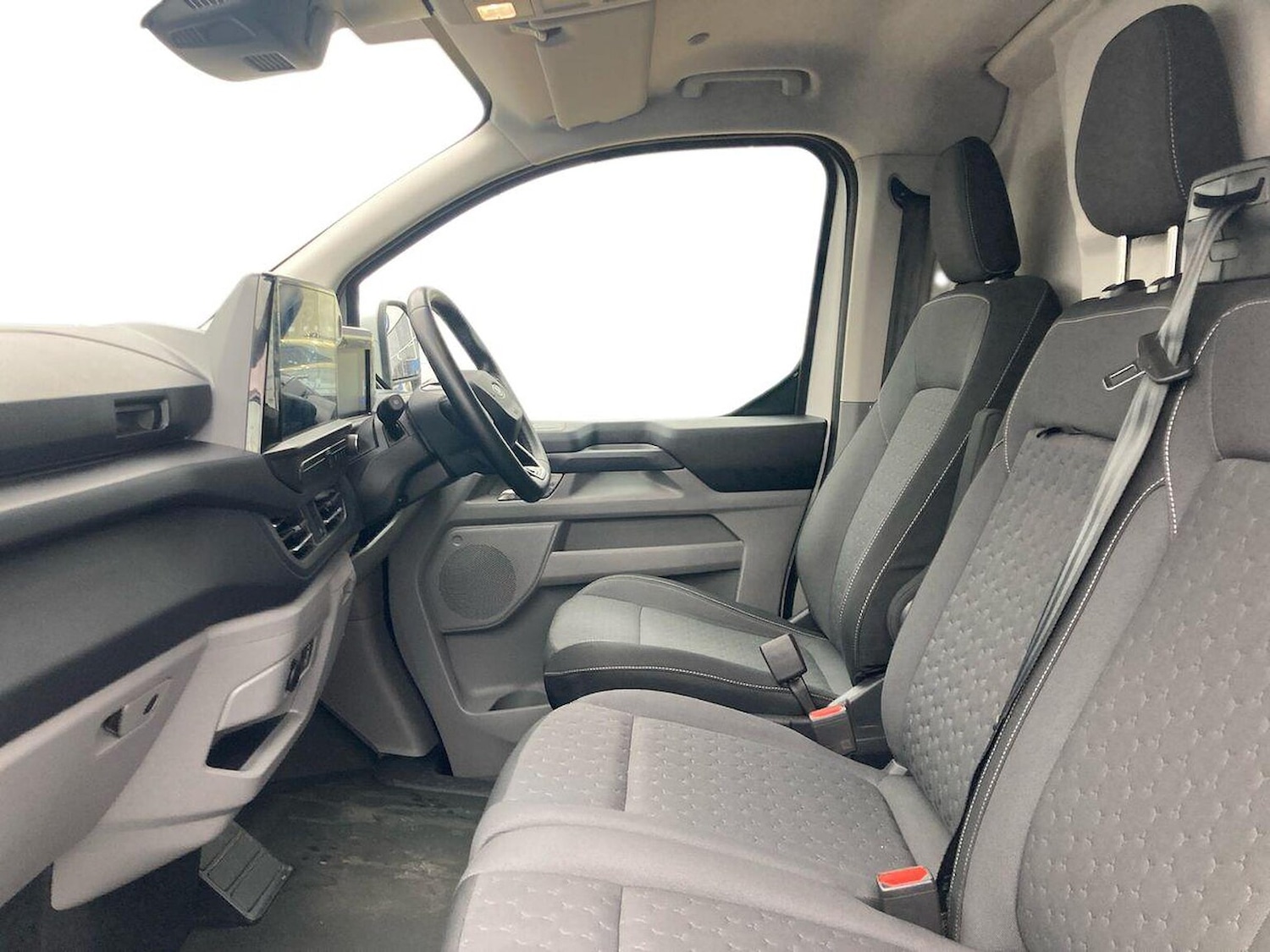 Used Ford Transit Custom 2024 for sale - 77775177: Photo 8