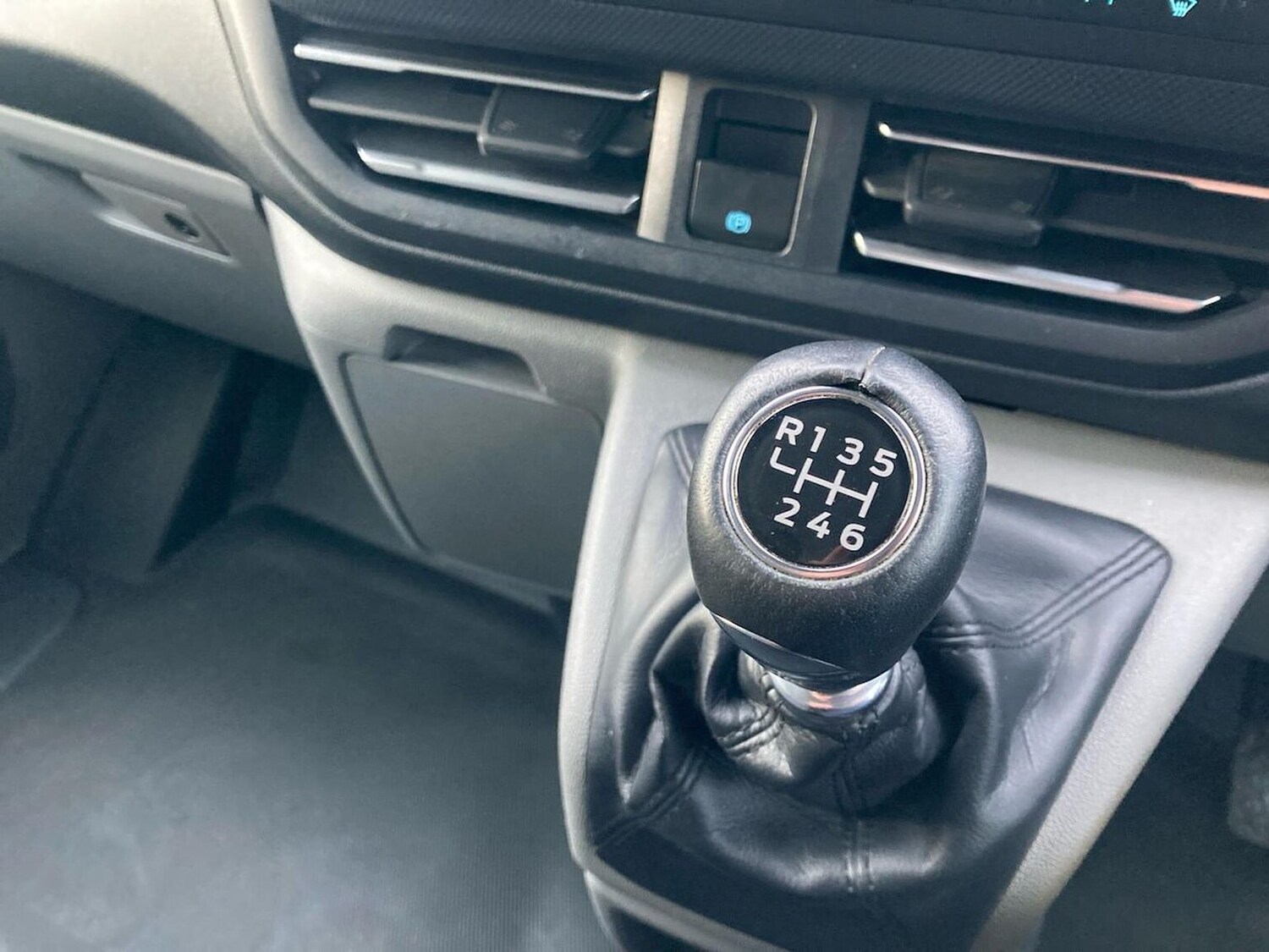 Used Ford Transit Custom 2024 for sale - 77489325: Photo 14