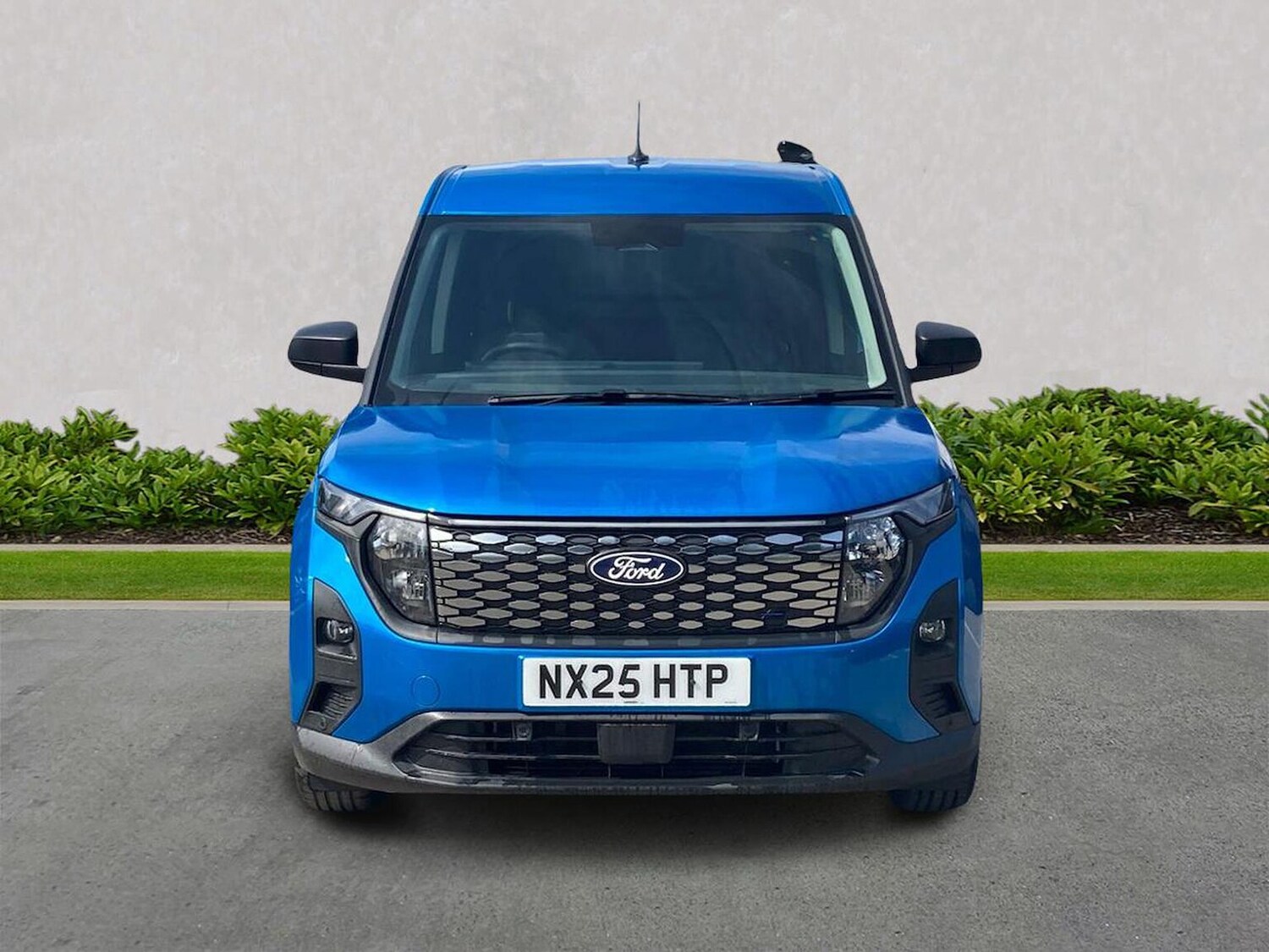 Used Ford Transit Courier 2025 for sale - 77489335: Photo 5