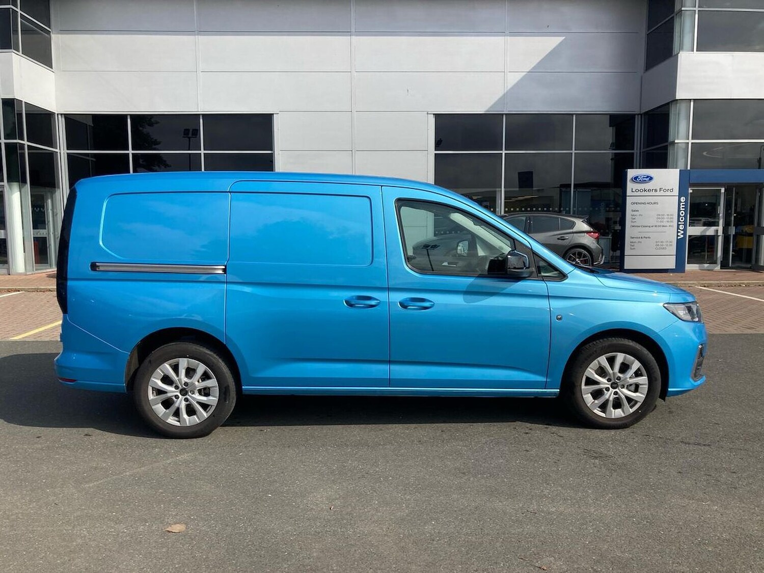 Used Ford Transit Connect 2025 for sale - 77489347: Photo 18