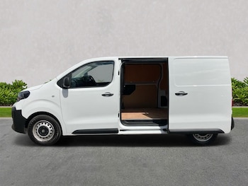Used Vauxhall Vivaro 2024 for sale - 75436003: Photo
