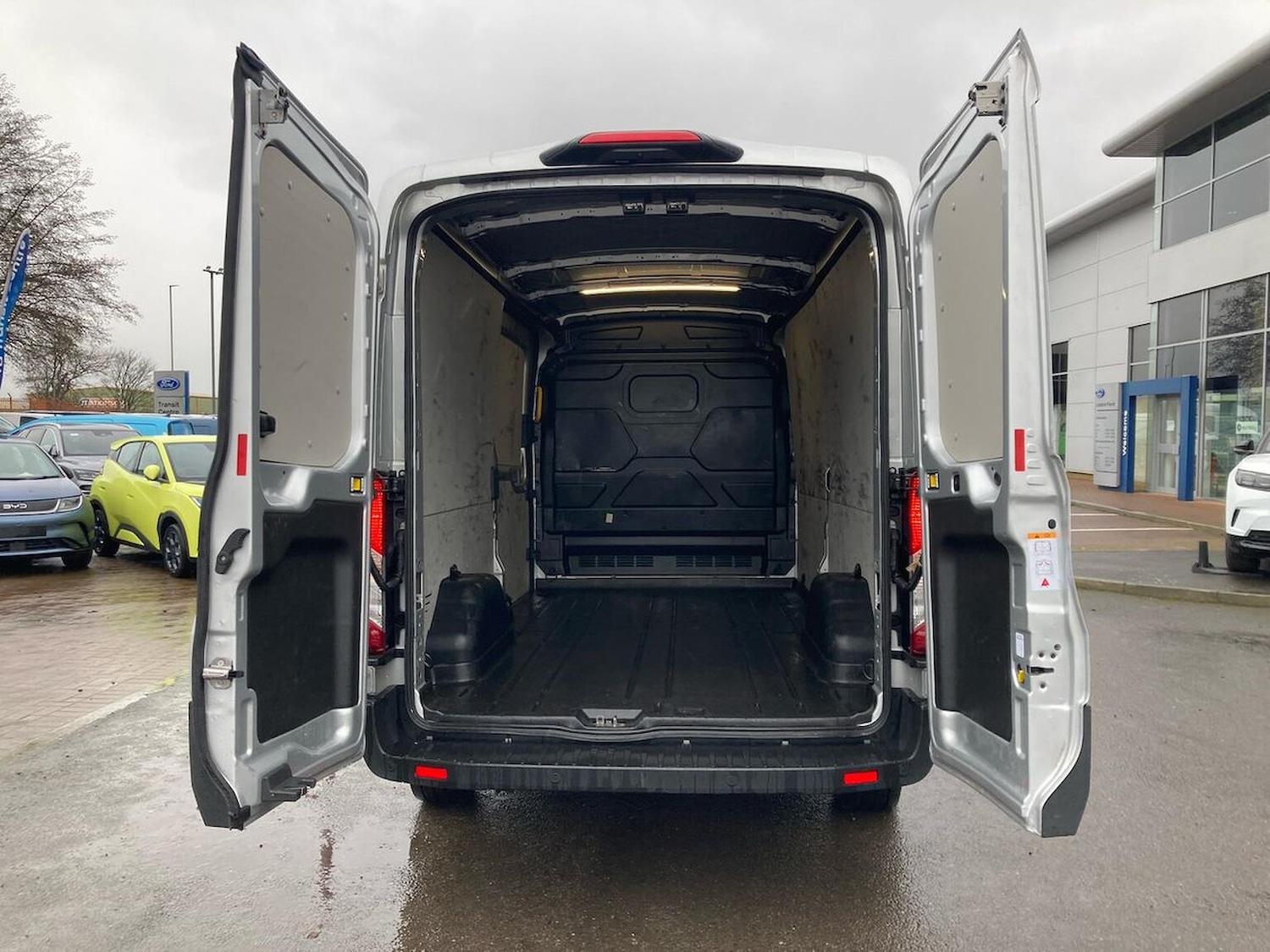 Used Ford Transit 2024 for sale - 77973978: Photo 6