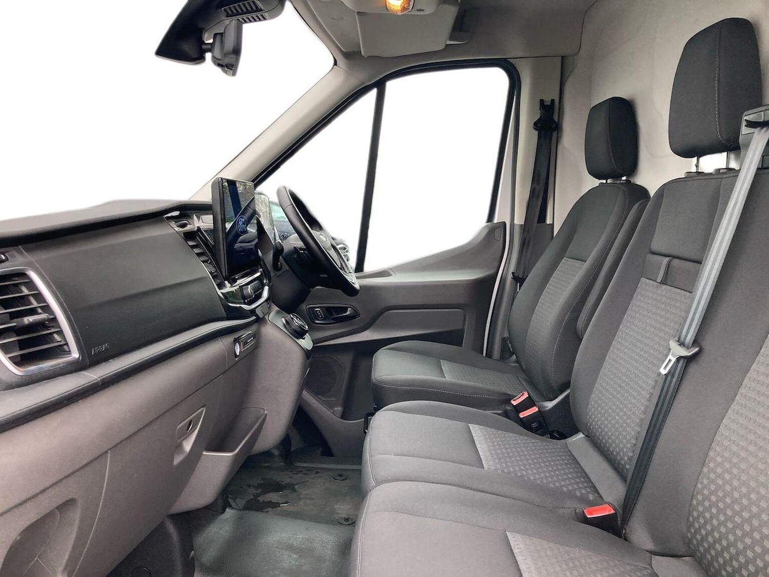 Used Ford Transit 2024 for sale - 77973978: Photo 8