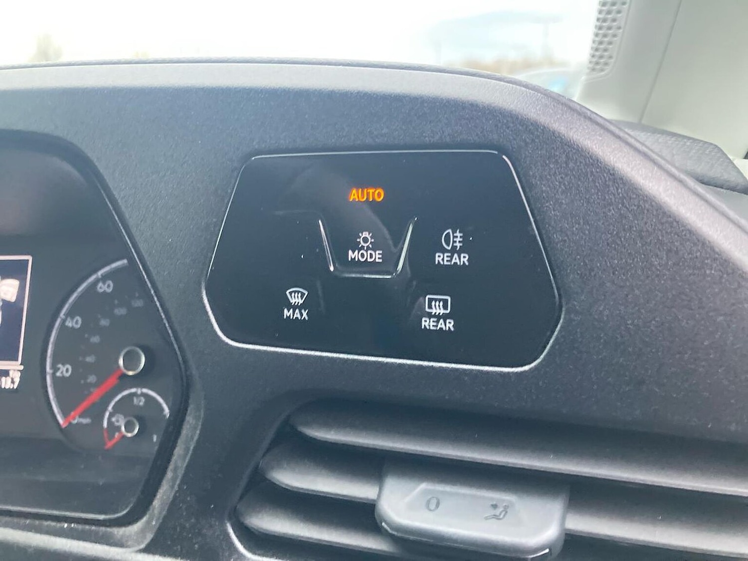 Used Volkswagen Caddy Maxi 2022 for sale - 76969044: Photo 15